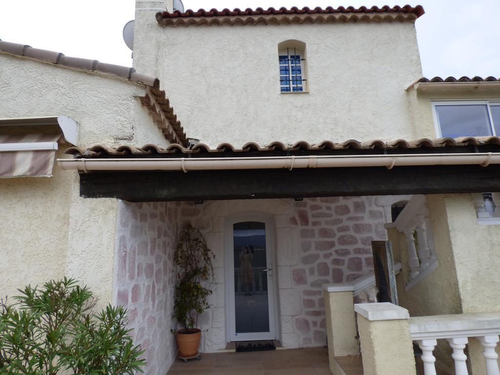 Saint-Jean-de-l'Esterel Chambres D'Hotes Vue Mer L'Esterel Panoramique מראה חיצוני תמונה