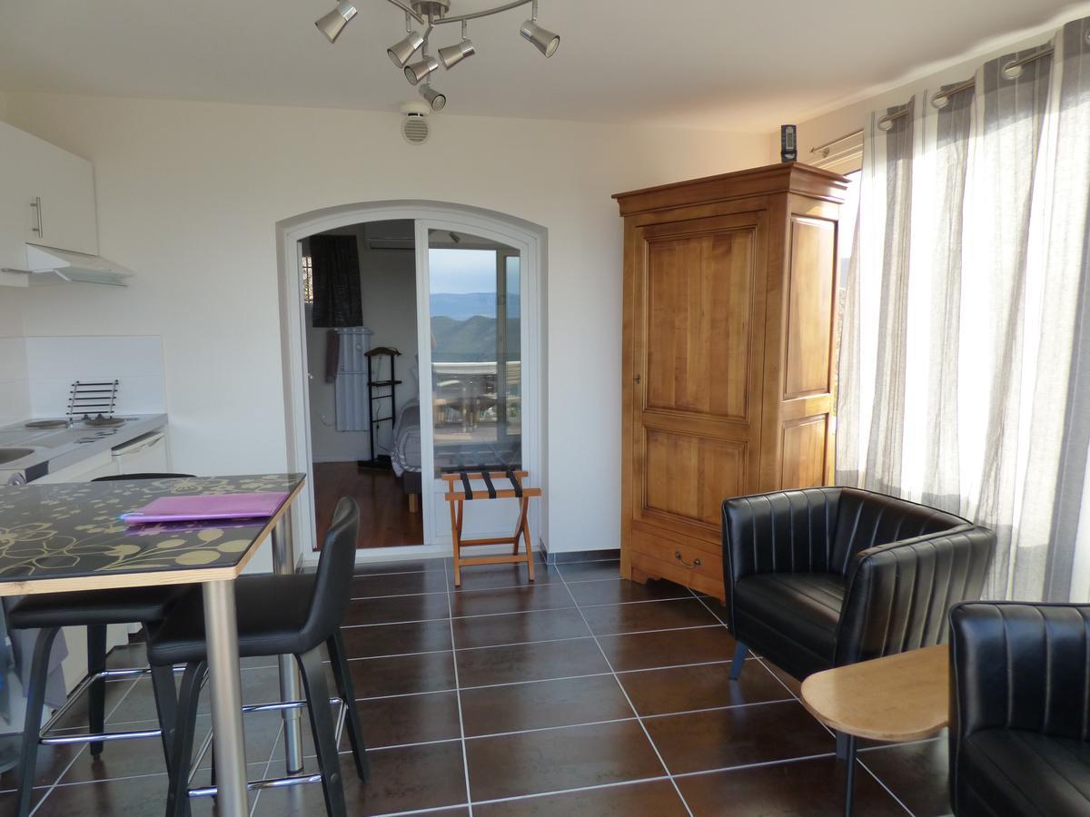 Saint-Jean-de-l'Esterel Chambres D'Hotes Vue Mer L'Esterel Panoramique מראה חיצוני תמונה